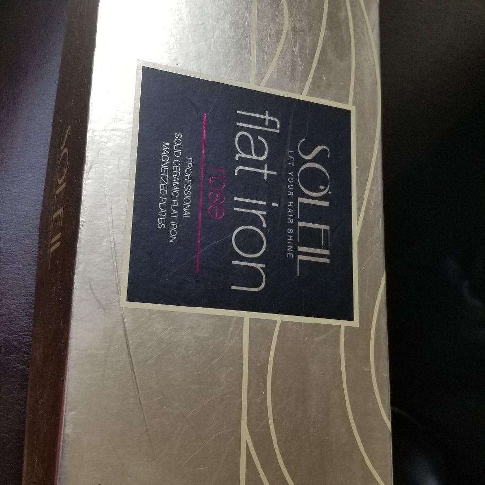 SOLEIL flat iron - Picture 4 of 4